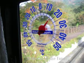 窓ガラス外気温計